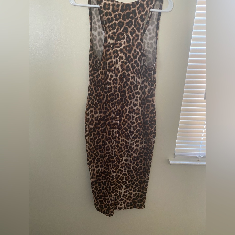 FASHION NOVA - LEOPARD PRINT DRESS - Picture 3 of 3